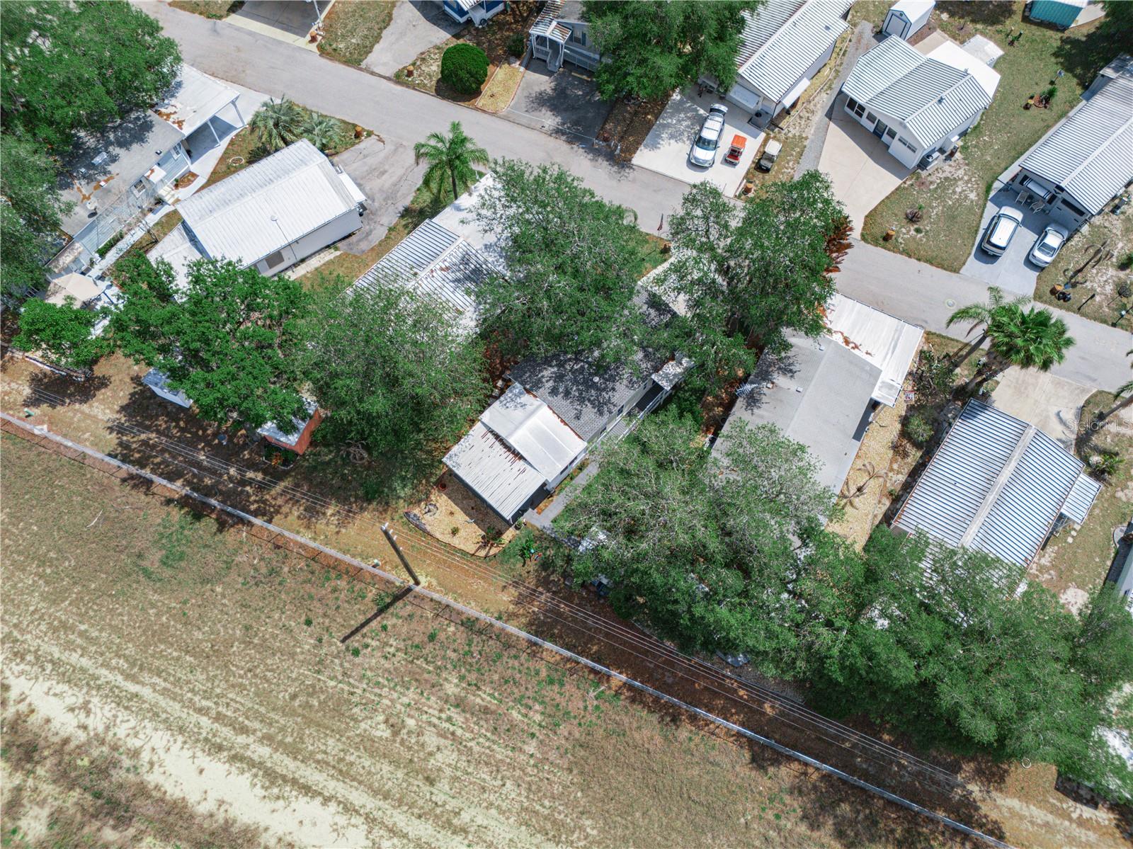 24 Silversides St Property Photo 38
