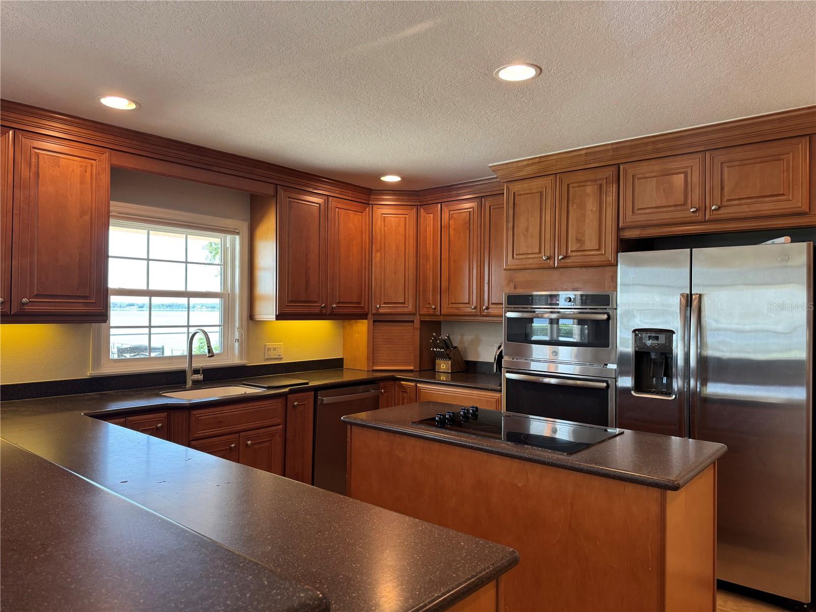 607 W State Road 630 Property Photo 9