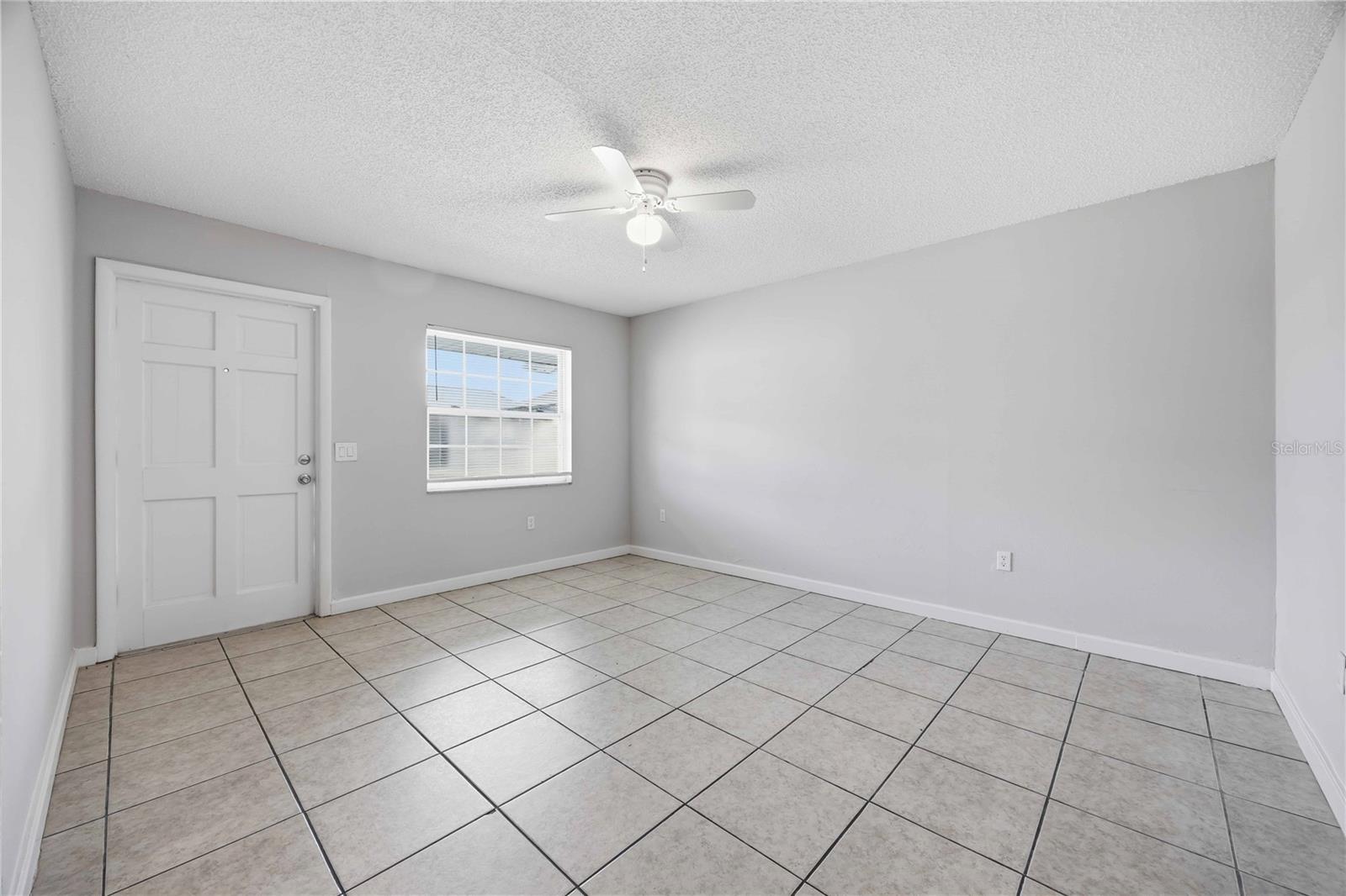 1118 Melody Lane Property Photo 7