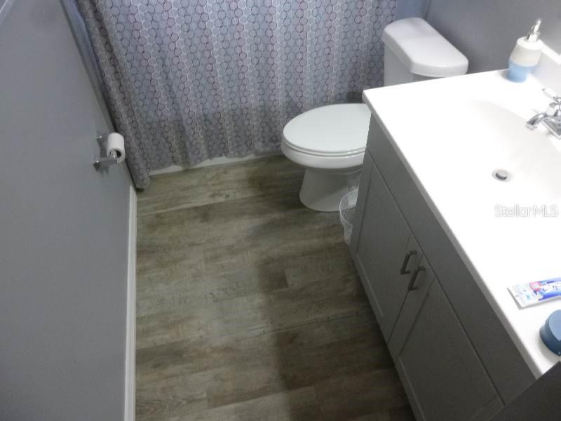 528 Central Ave Property Photo 15