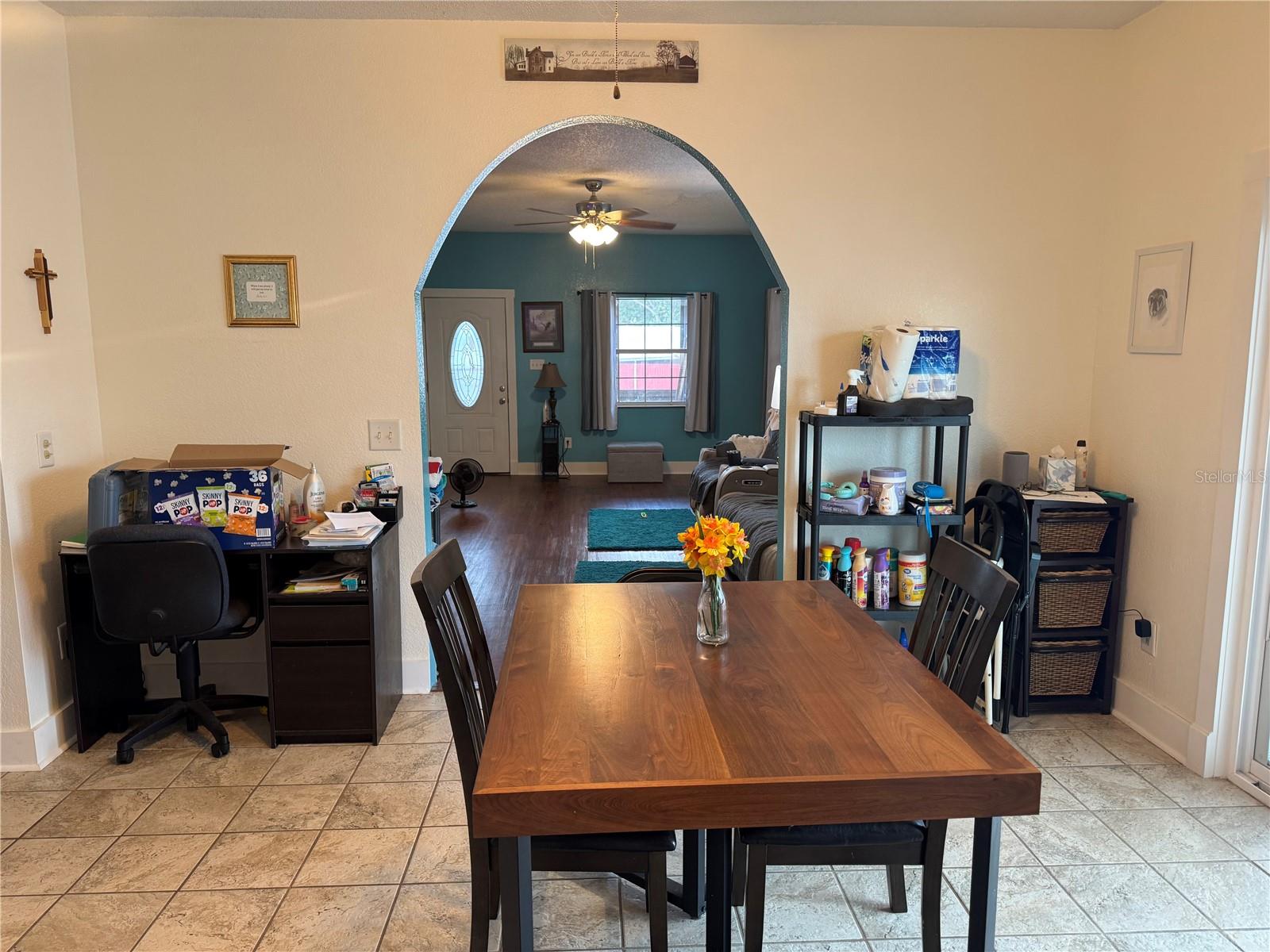 398 Virginia St Property Photo 23