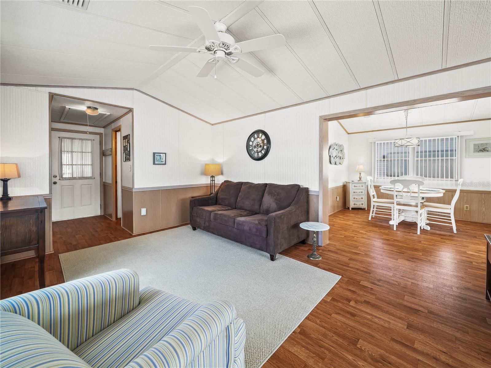 108 Silversides St Property Photo 3