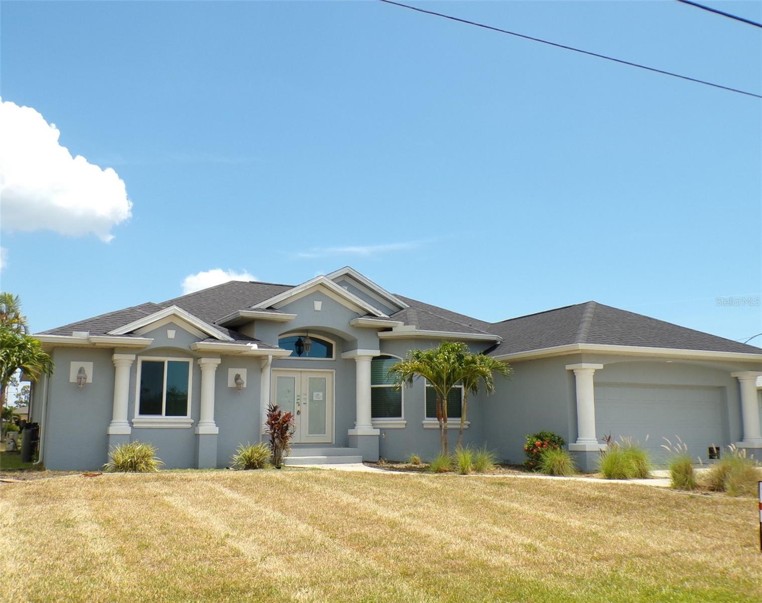 1077 ROTONDA CIR Property Photo 1