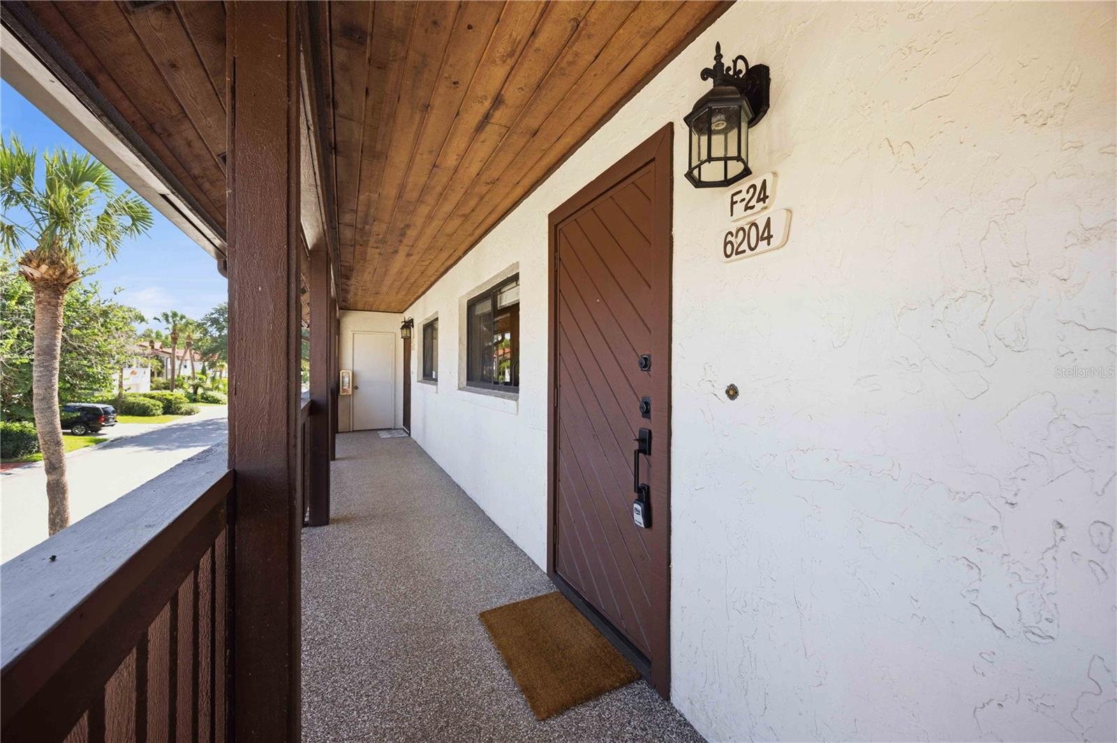 6204 Country Club Dr #f24 Property Photo 4