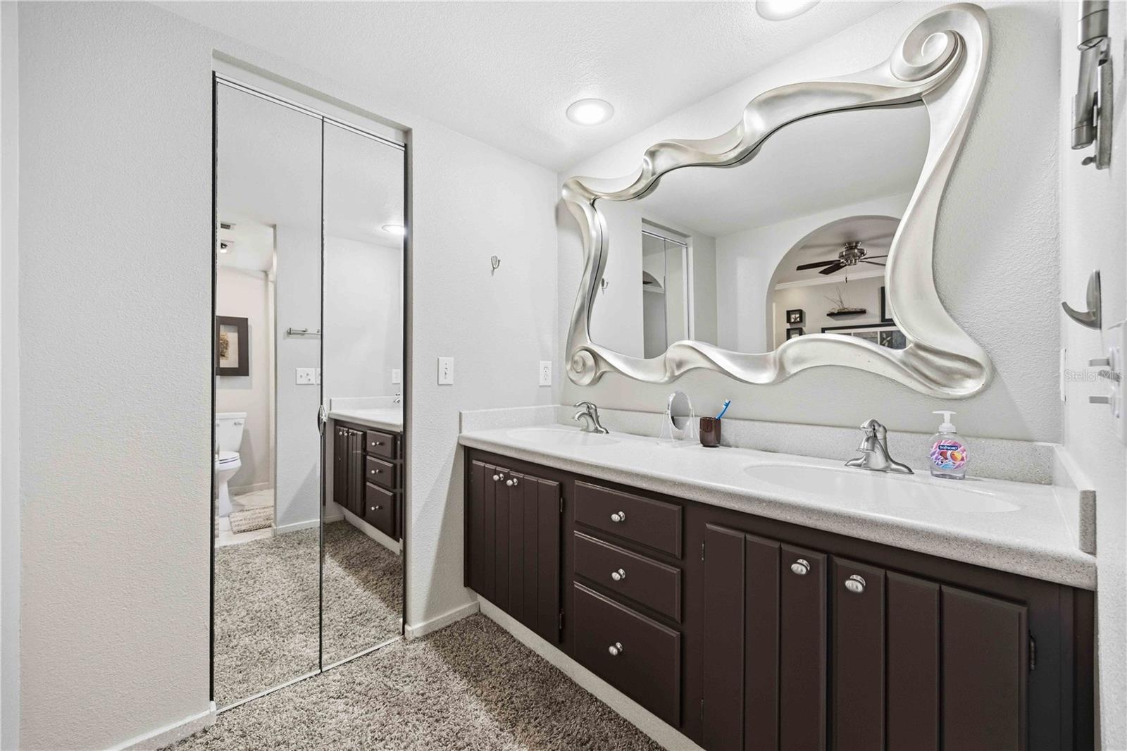 6204 Country Club Dr #f24 Property Photo 21