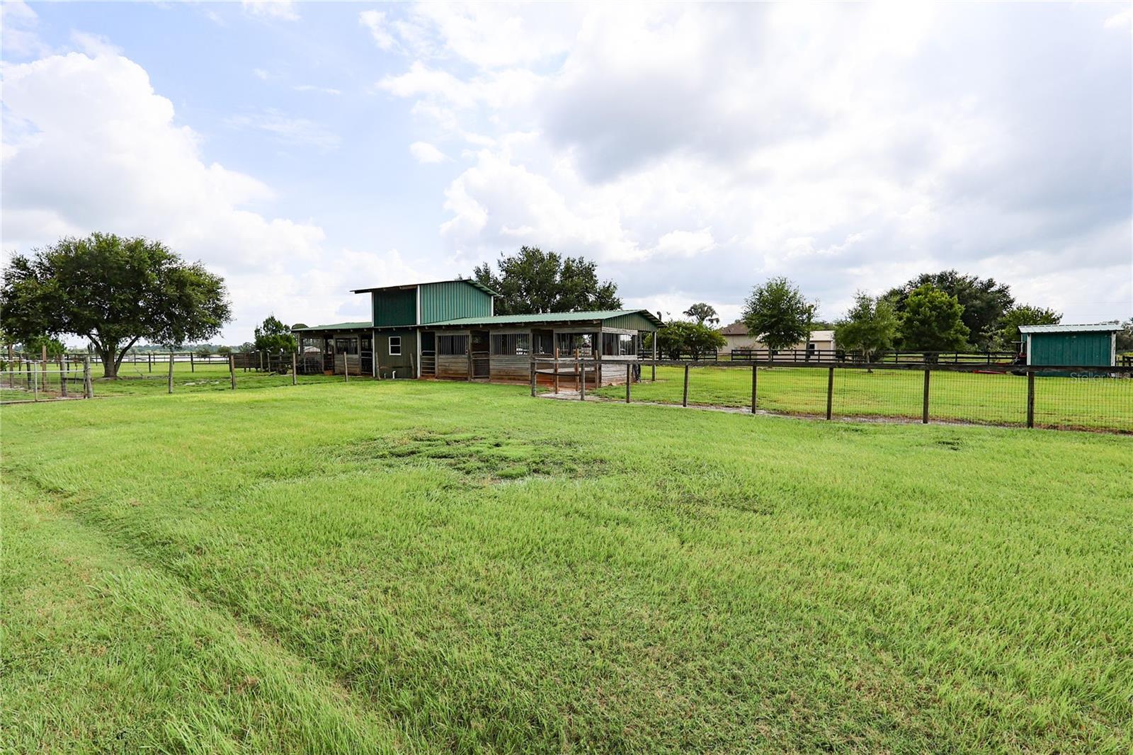 5015 Twin Lakes Ln Property Photo 42