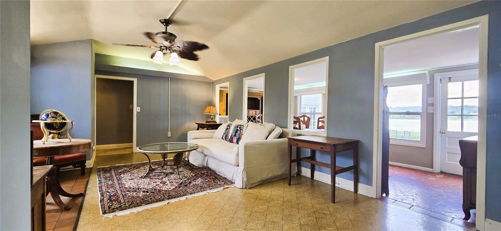 240 Masterpiece Rd Property Photo 2