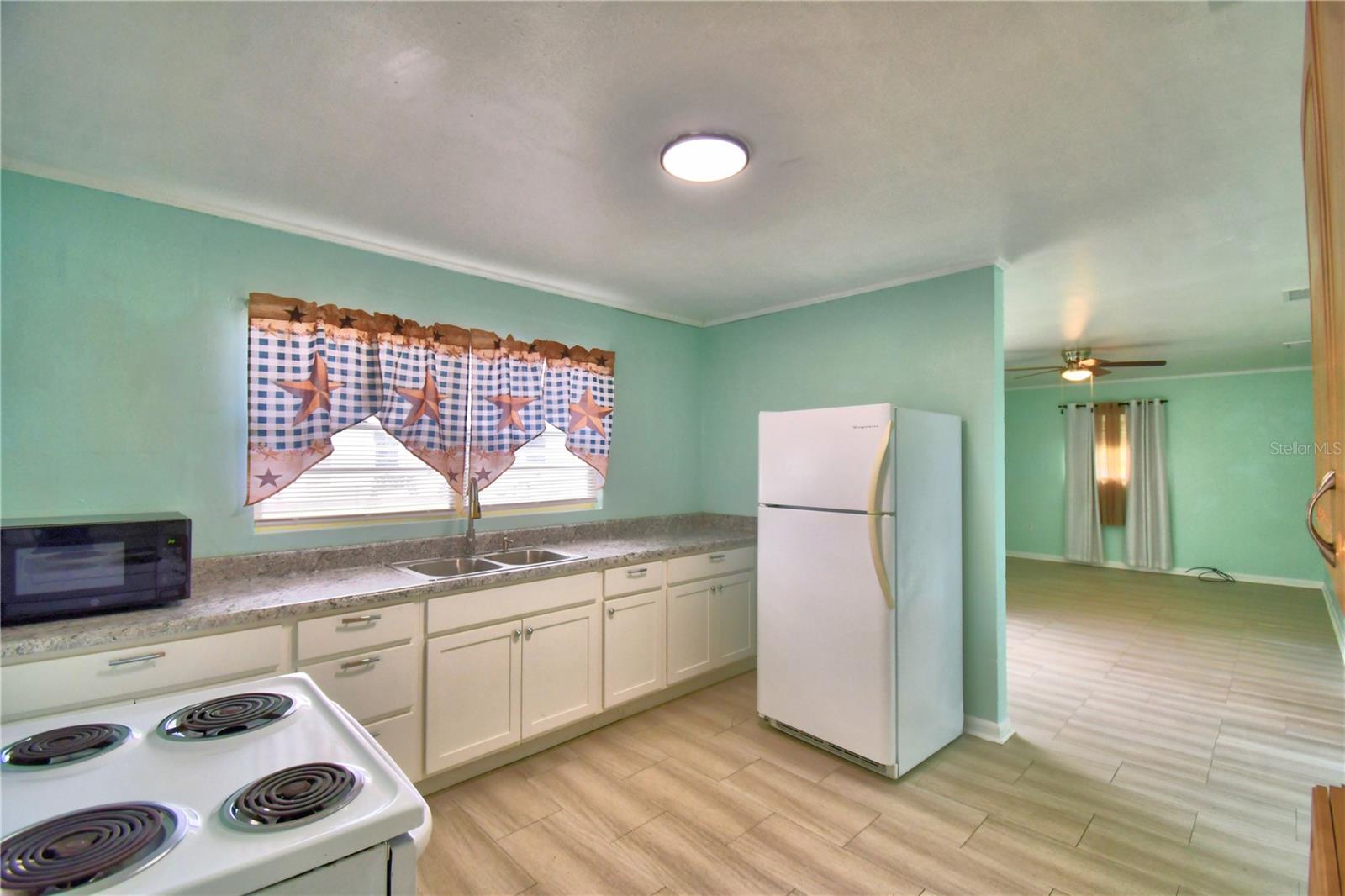 30 Monk Rd Property Photo 9