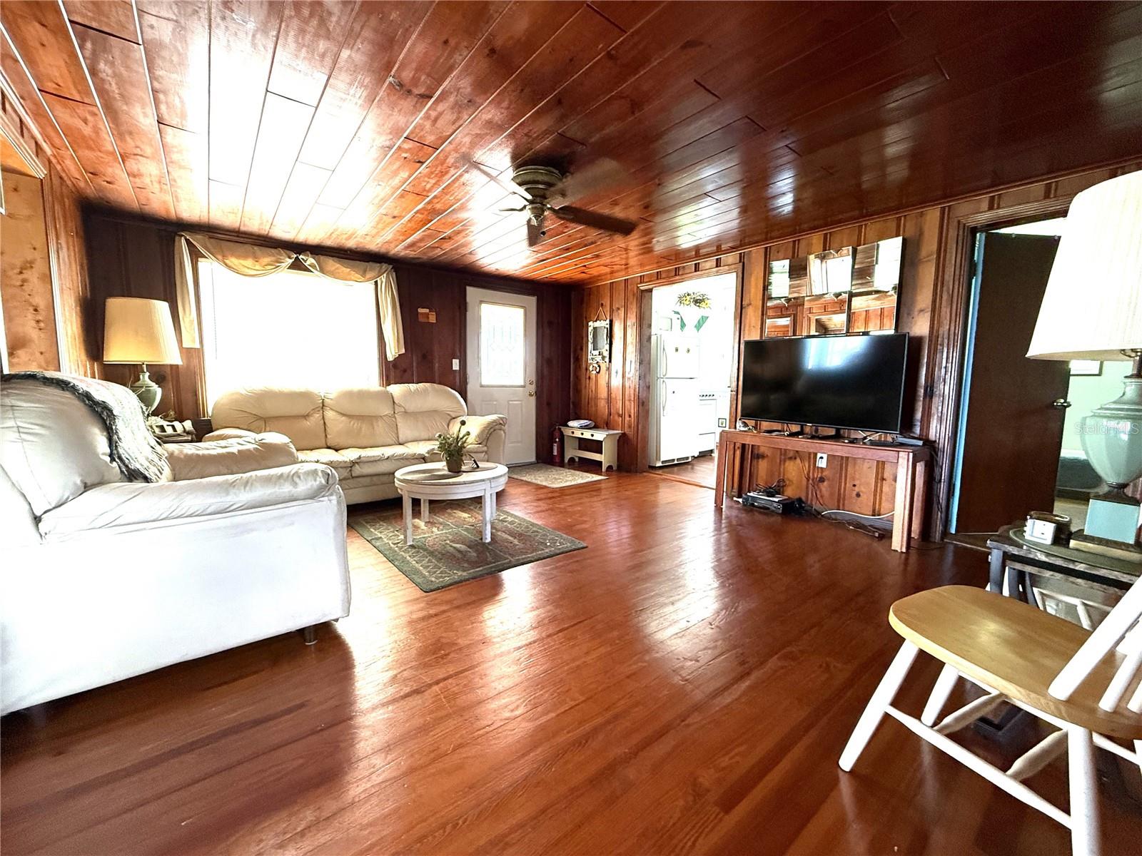 1973 N Lake Reedy Blvd Property Photo 6