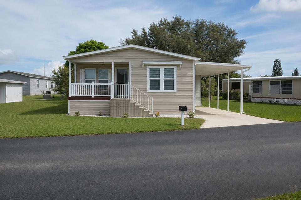 56 Manor Dr Property Photo 1