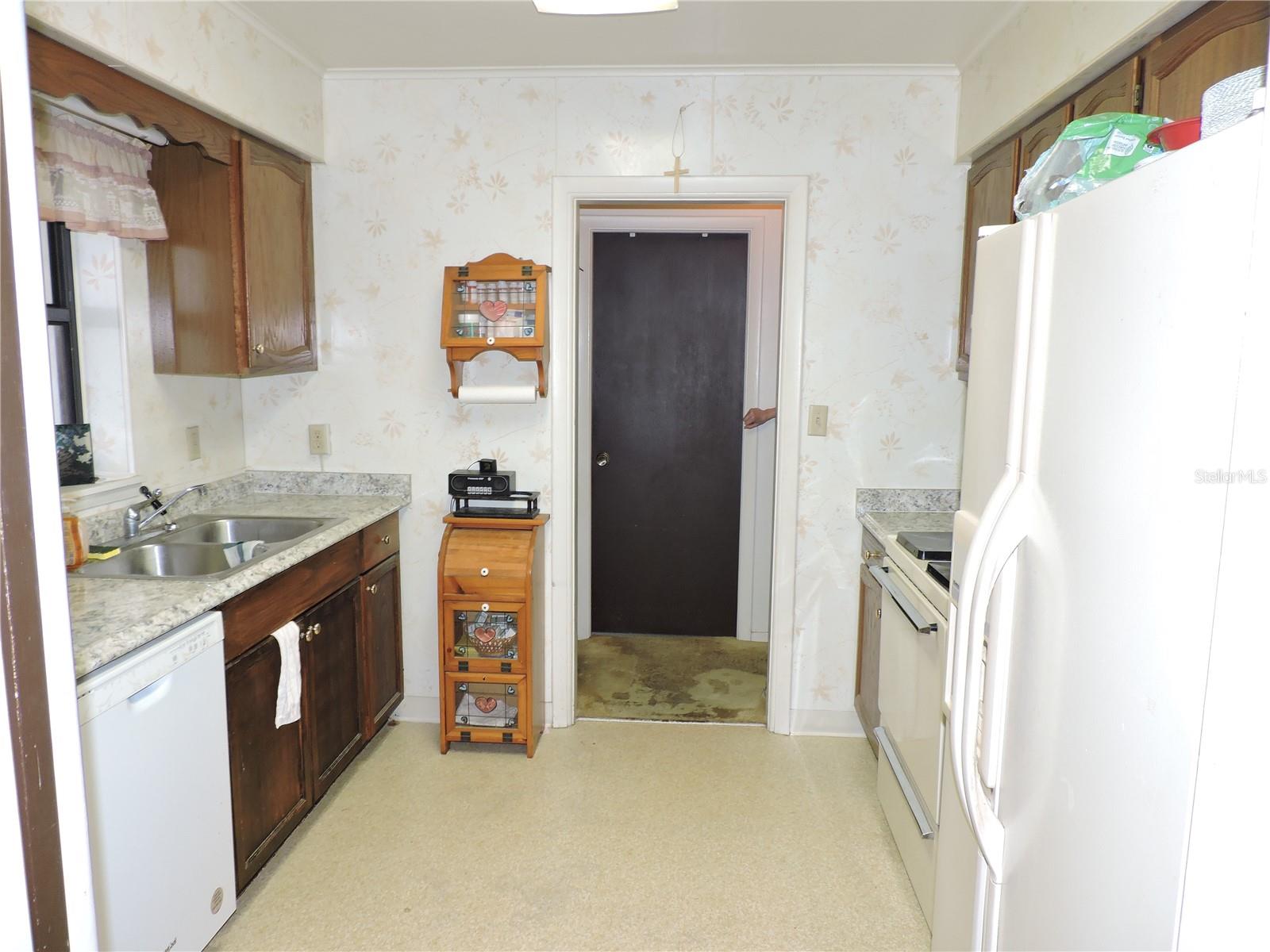 964 Ohlinger Rd Property Photo 7