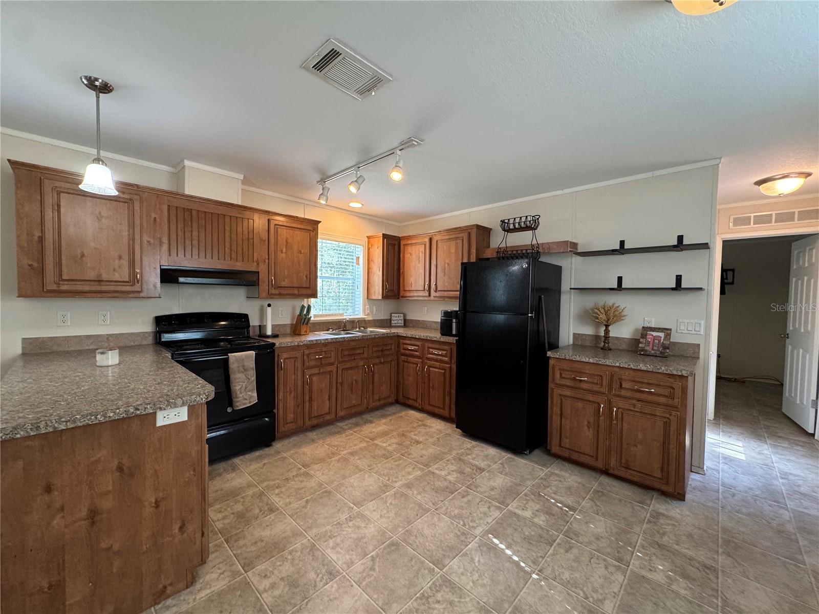 44 Kelly Ridge Rd Property Photo 2