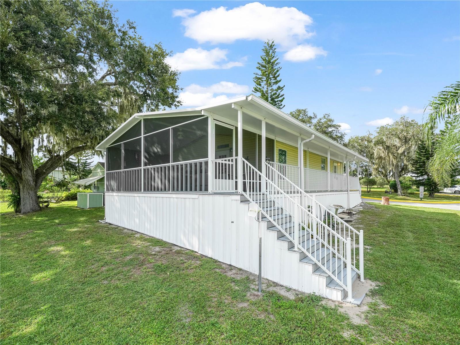 15 PINK LADY LN Property Photo 1