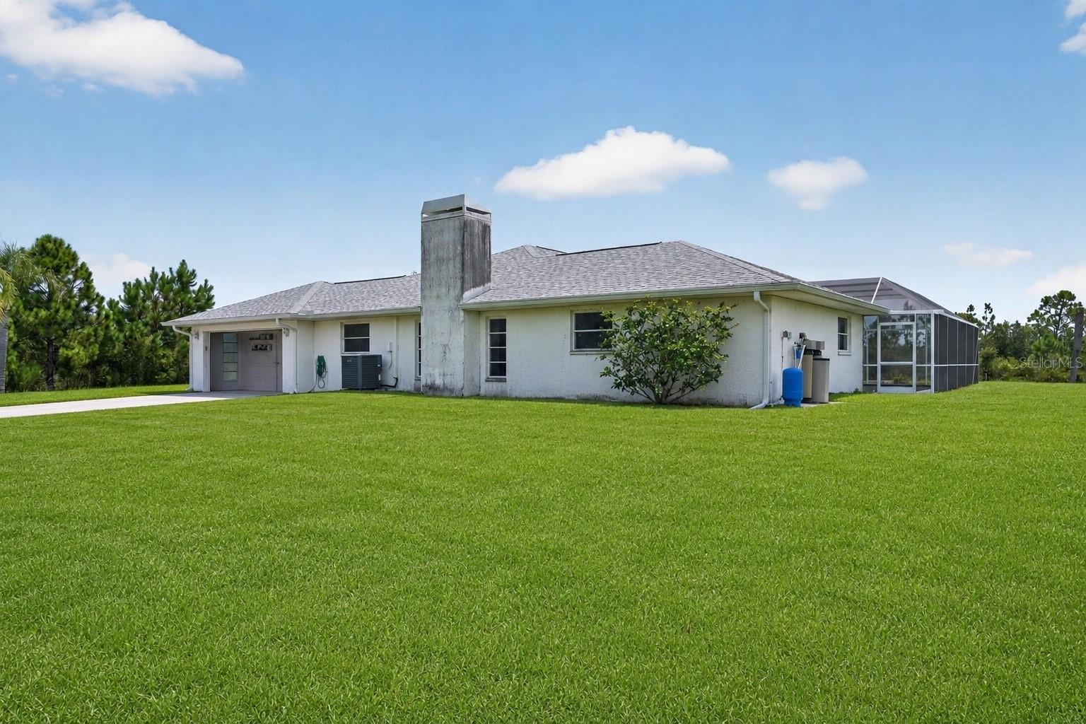 5300 Cypress Grove Property Photo 2