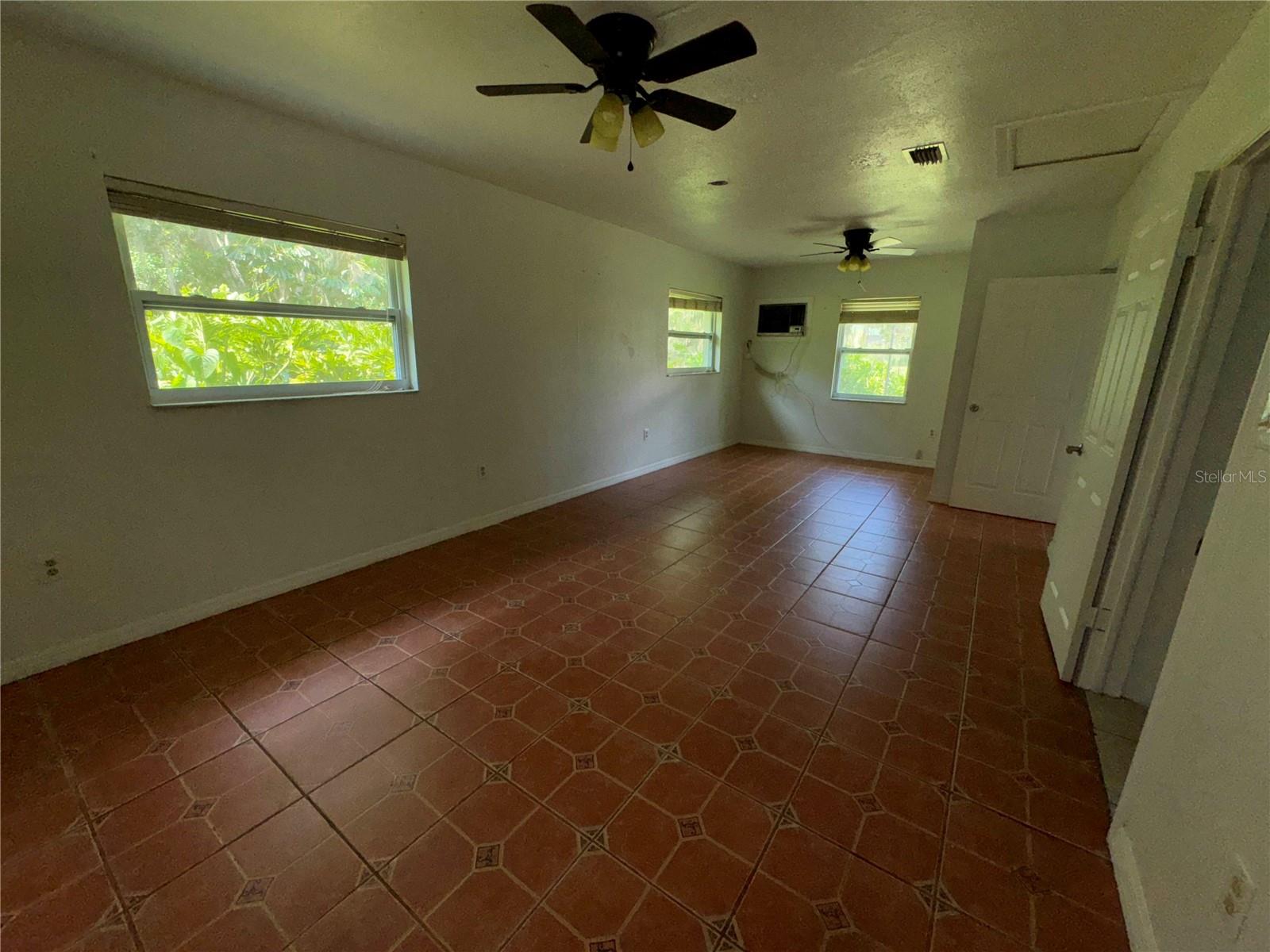 325 Chesney Blvd Property Photo 13