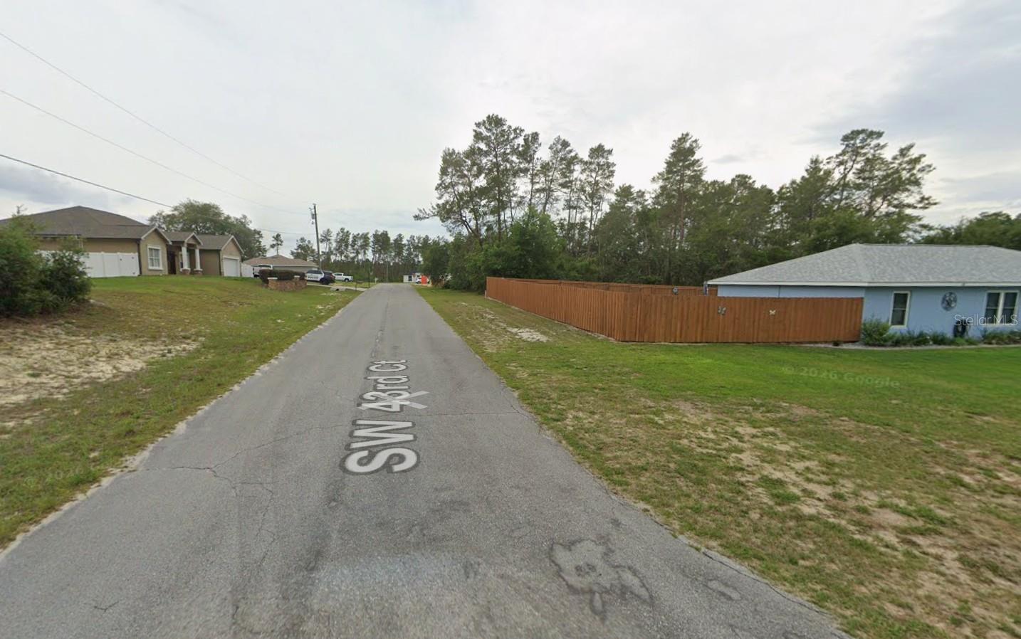 43rd Ct Property Photo 2