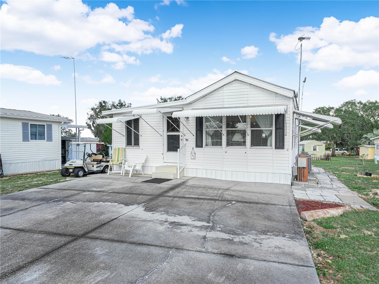 47 WOODRUFF WAY Property Photo 1