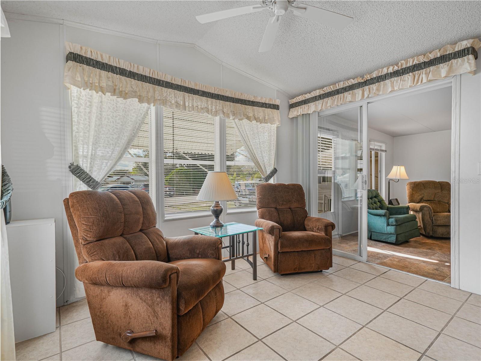 47 Woodruff Way Property Photo 4