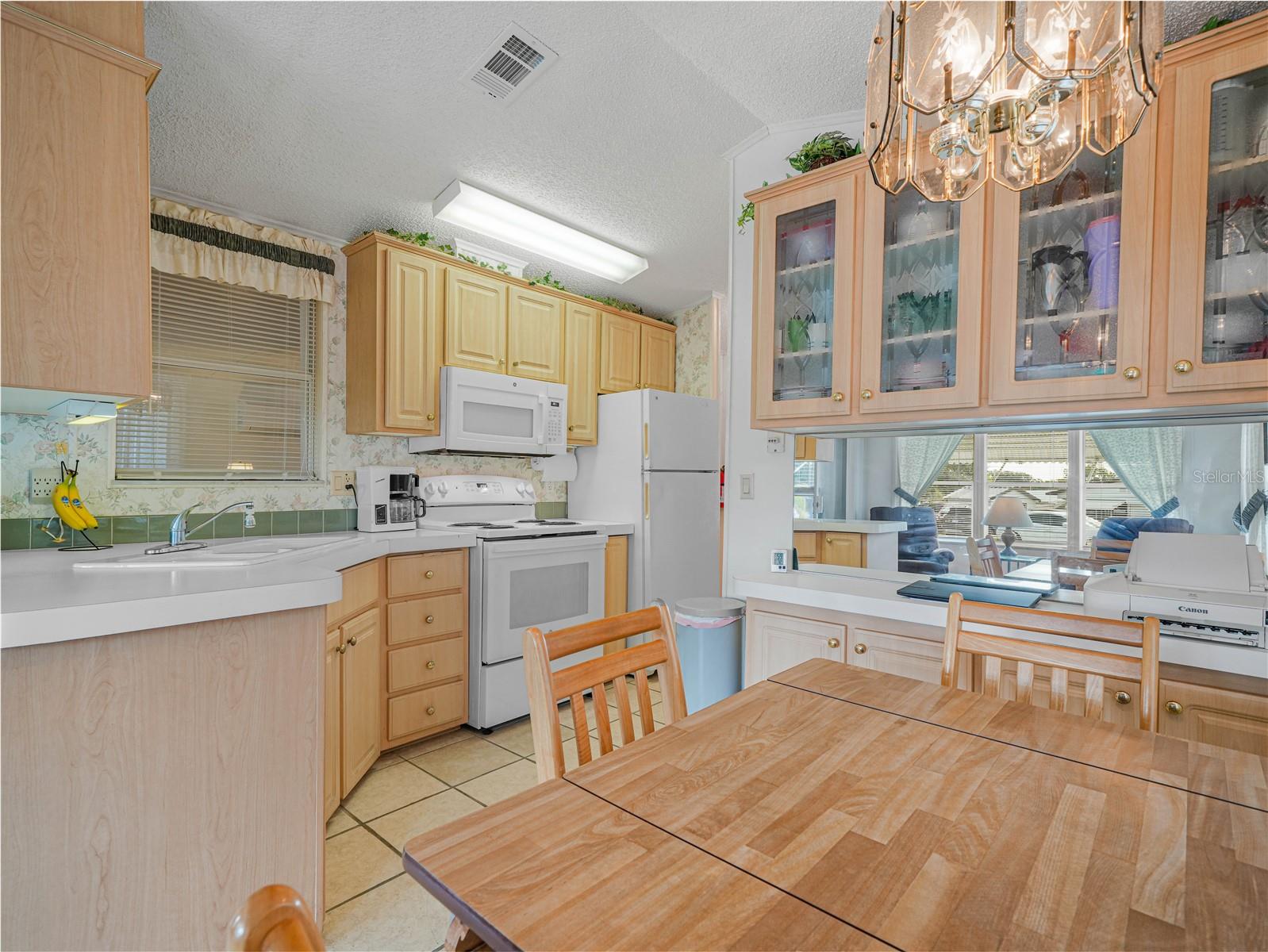 47 Woodruff Way Property Photo 8