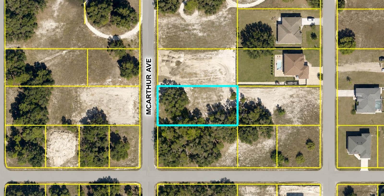 1702 Mcarthur Ave Property Photo 1