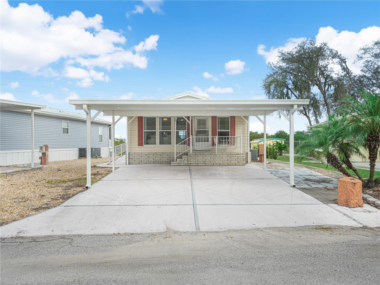 58 Silversides St Property Photo 2