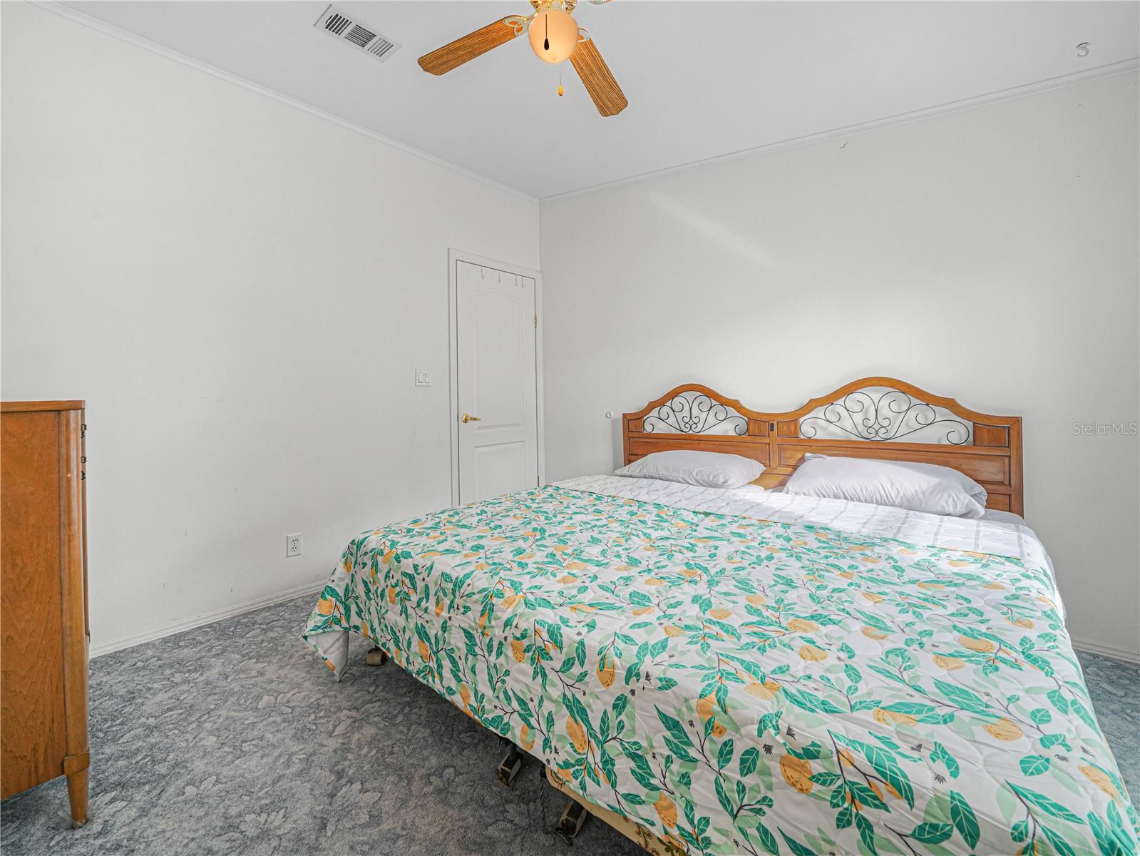 58 Silversides St Property Photo 17