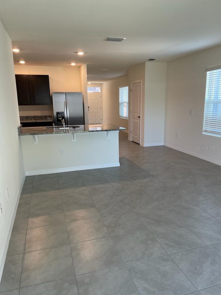 17017 Oval Rum Dr Drive Property Photo 4