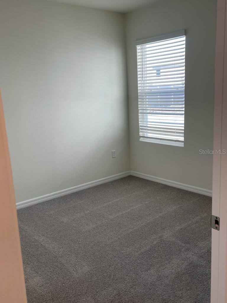 17017 Oval Rum Dr Drive Property Photo 9
