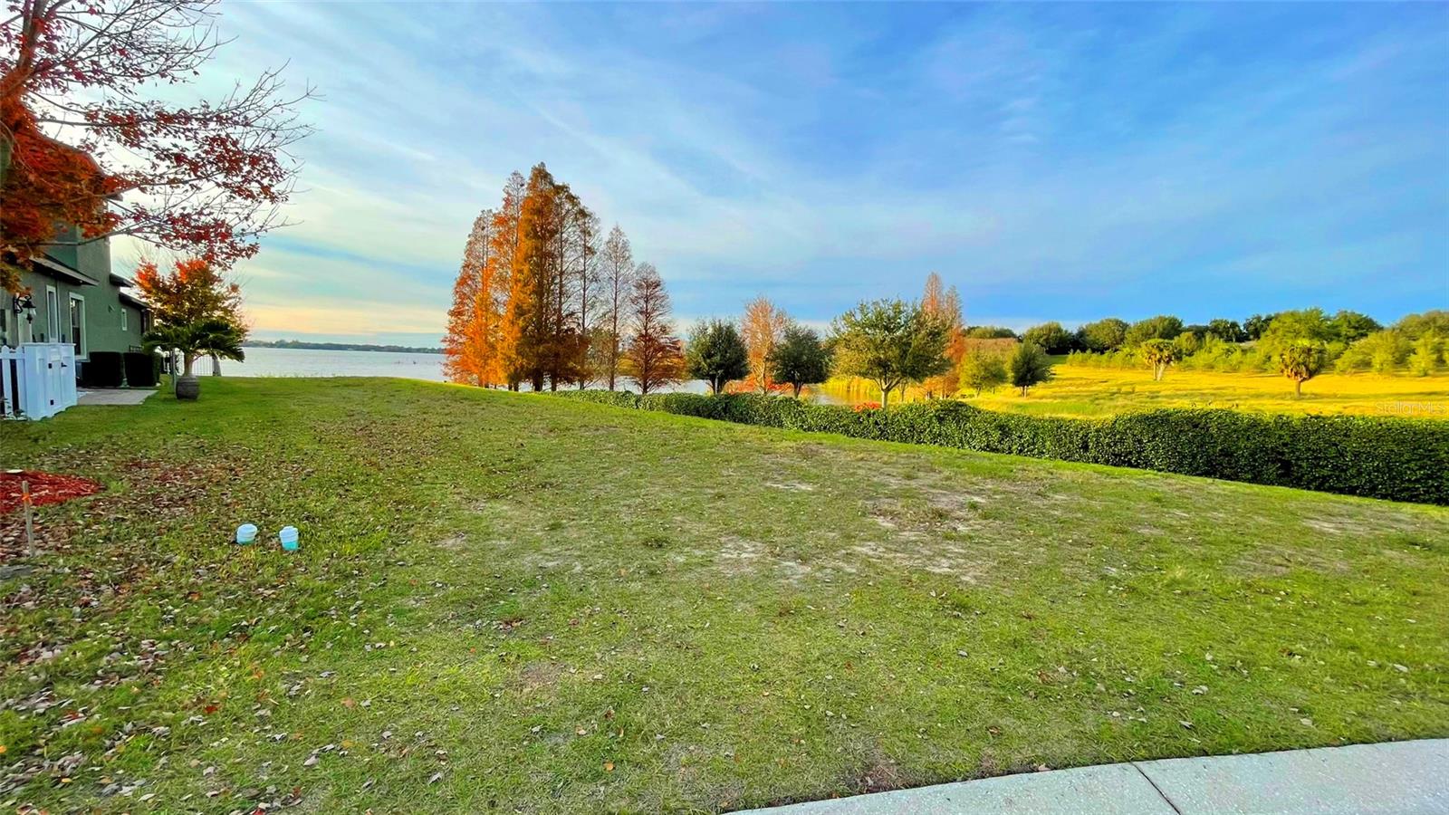 759 Waterfern Trail Dr Property Photo 8