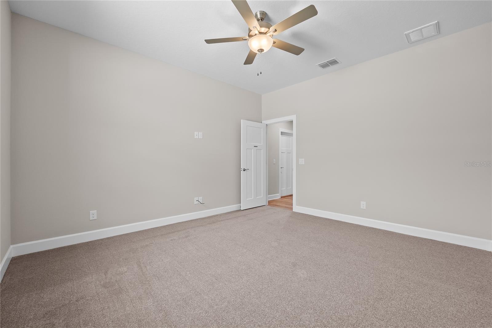 4537 Fairway Oaks Dr Property Photo 13
