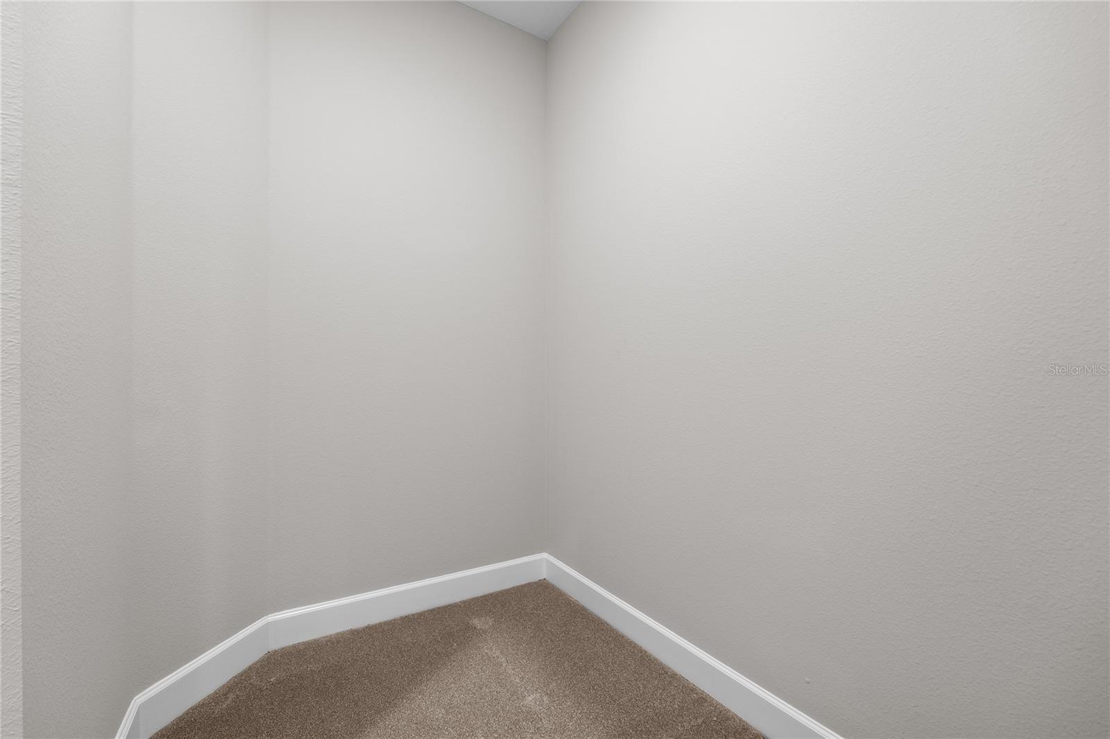 4537 Fairway Oaks Dr Property Photo 20