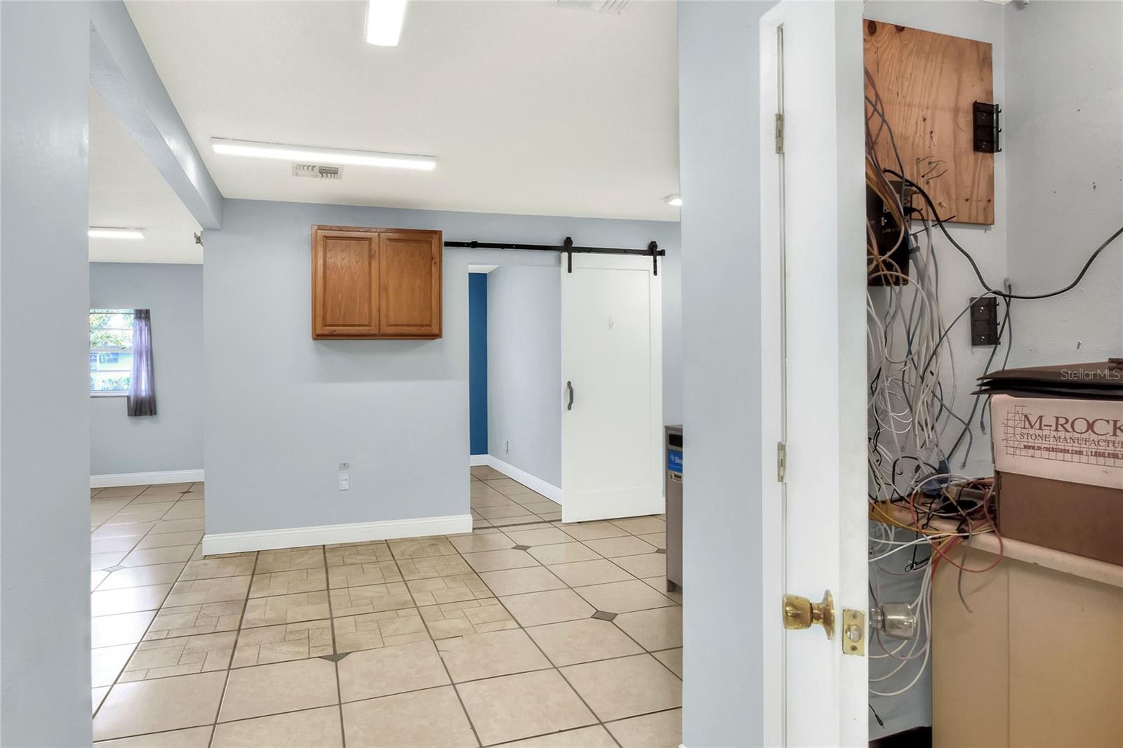 932 Swann Dr Property Photo 31