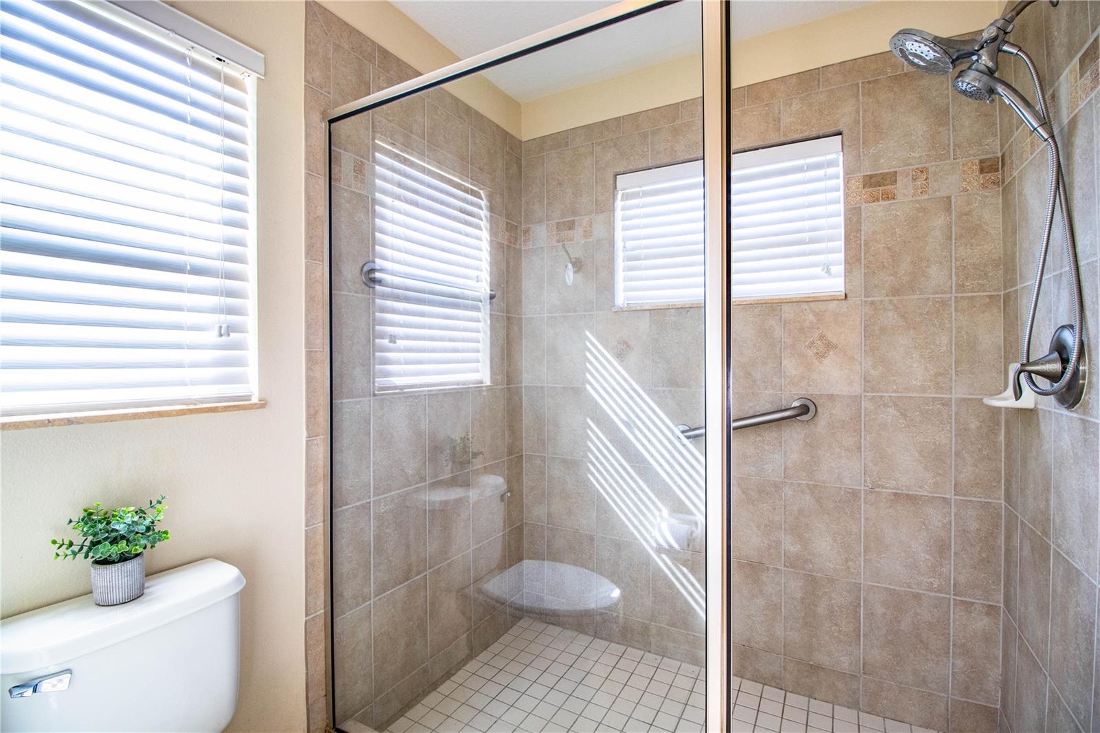 3717 Huntington Ln Property Photo 12