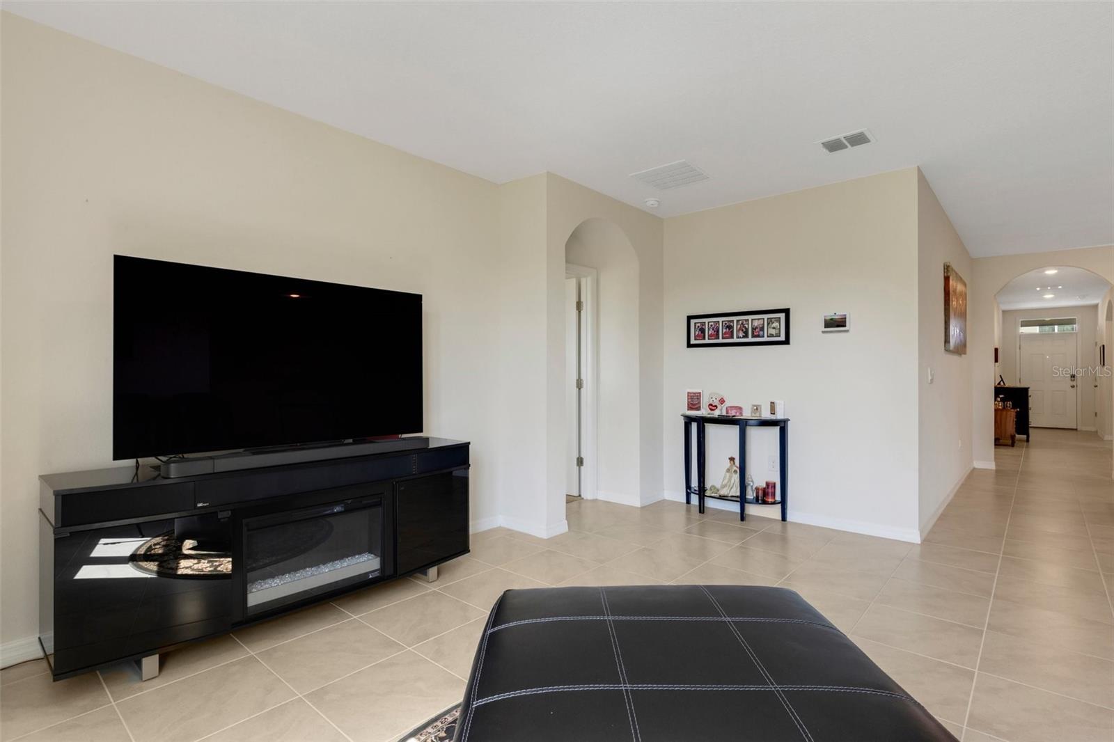5600 Siltstone St Property Photo 17