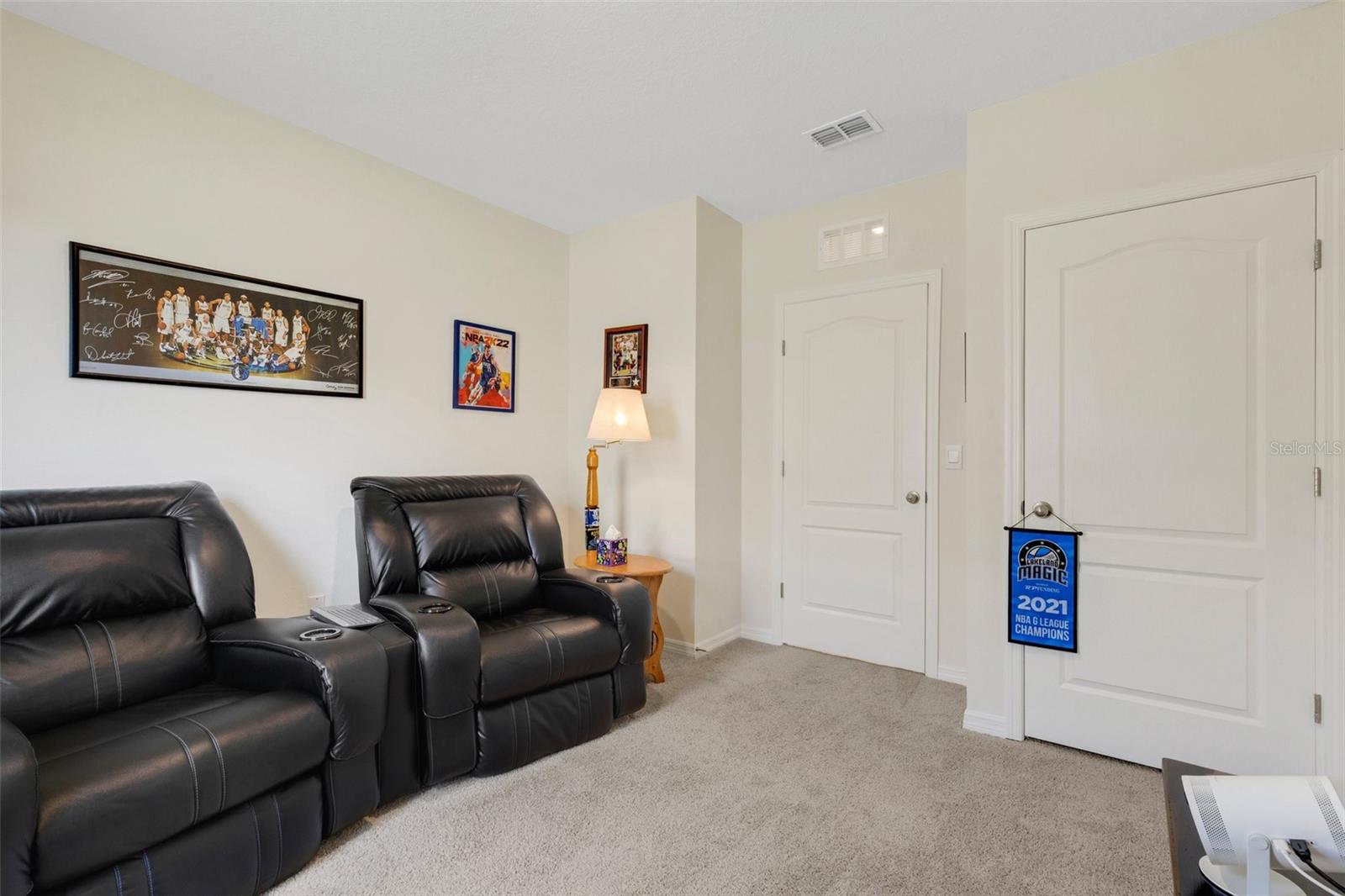 5600 Siltstone St Property Photo 26
