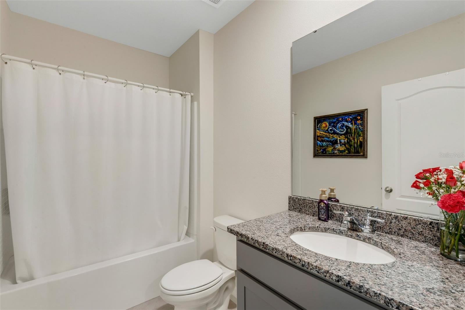 5600 Siltstone St Property Photo 32