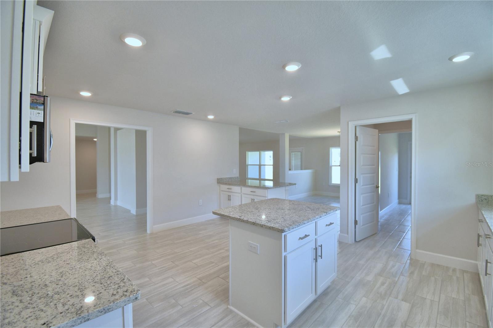 5280 Tennessee Ridge Ct Property Photo 10