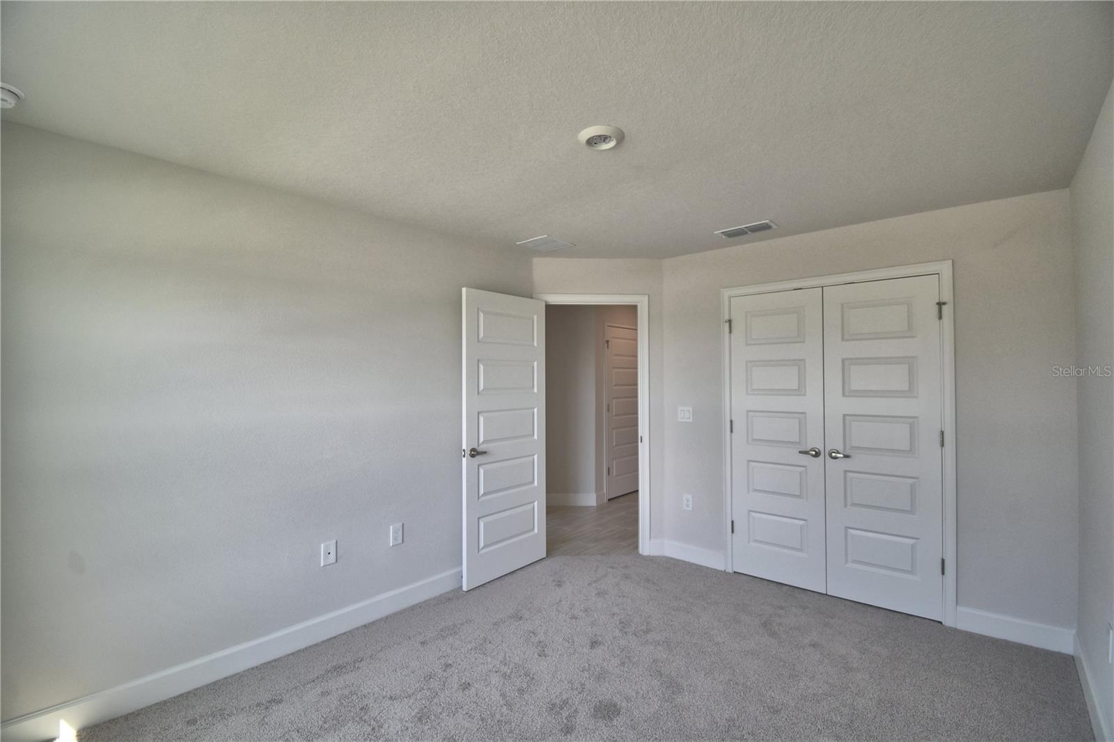 5280 Tennessee Ridge Ct Property Photo 20