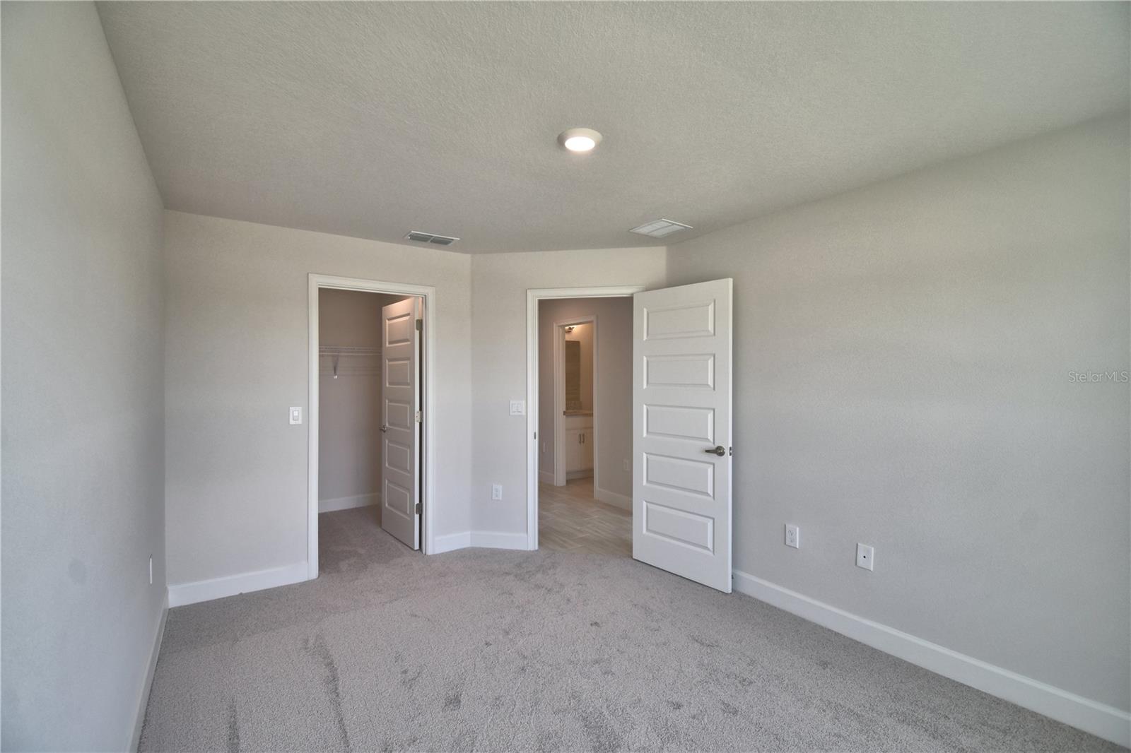 5280 Tennessee Ridge Ct Property Photo 21