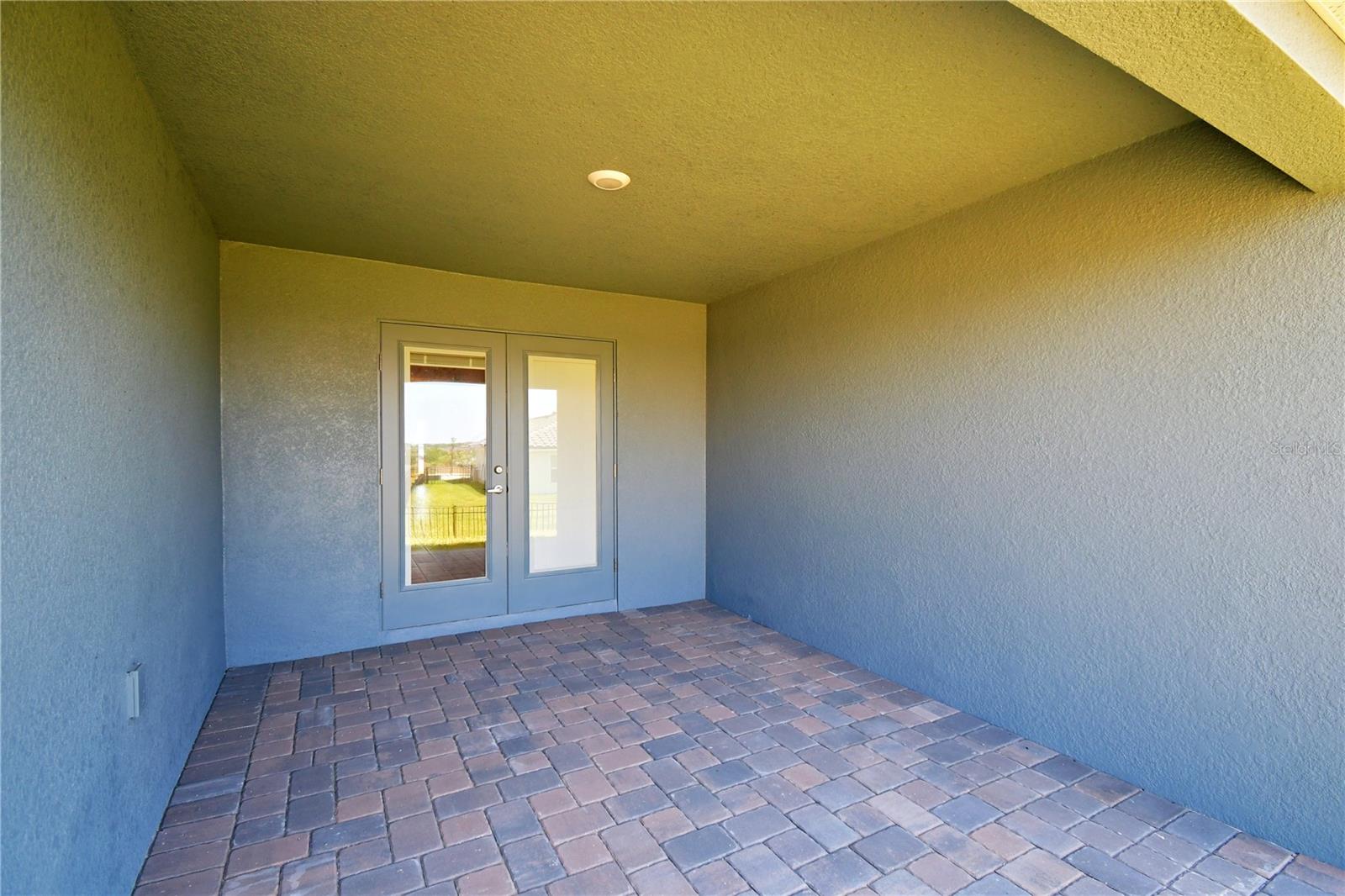 5120 Villa Crest Way Property Photo 28