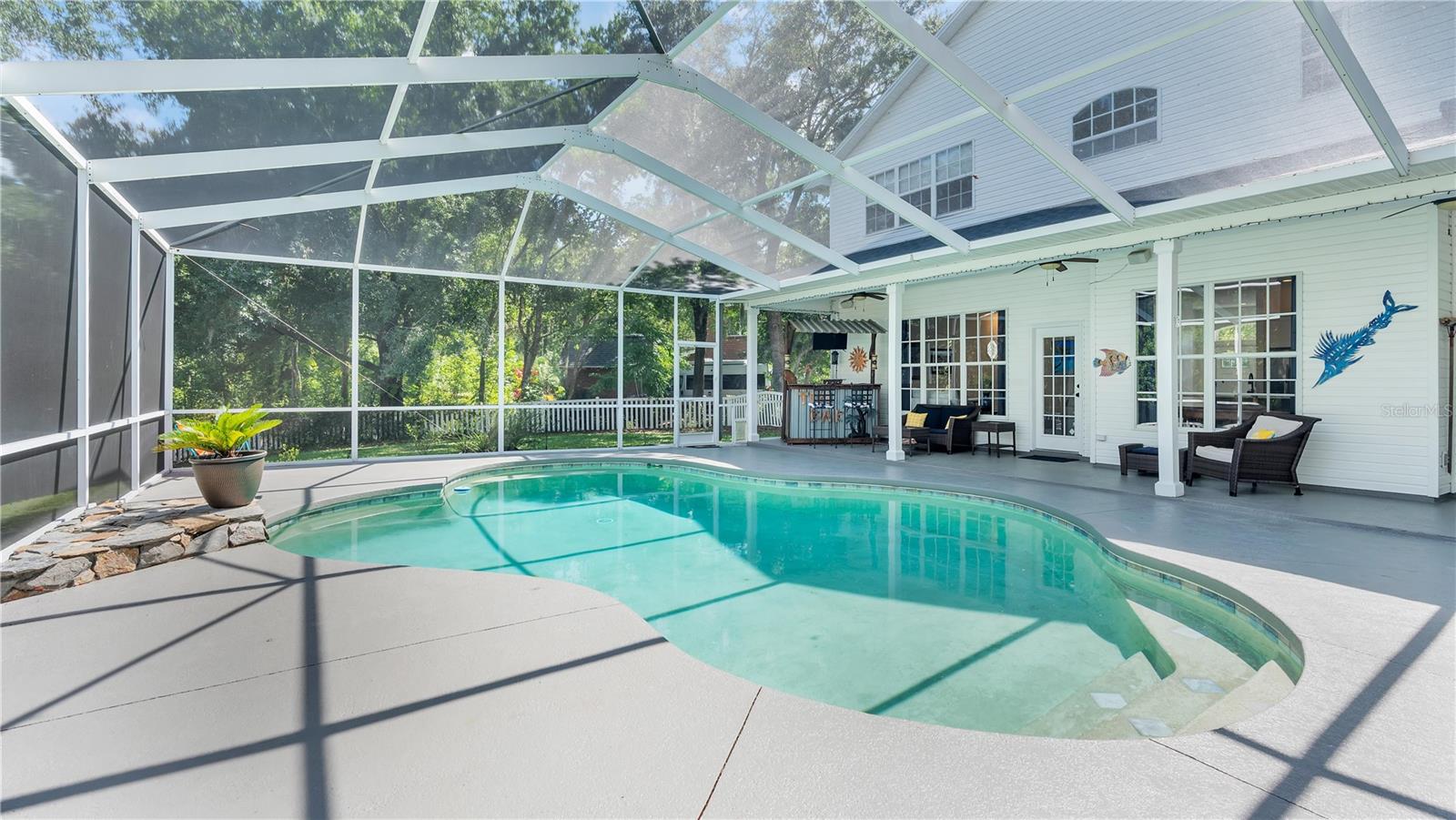 7365 Millbrook Oaks Dr Property Photo 18