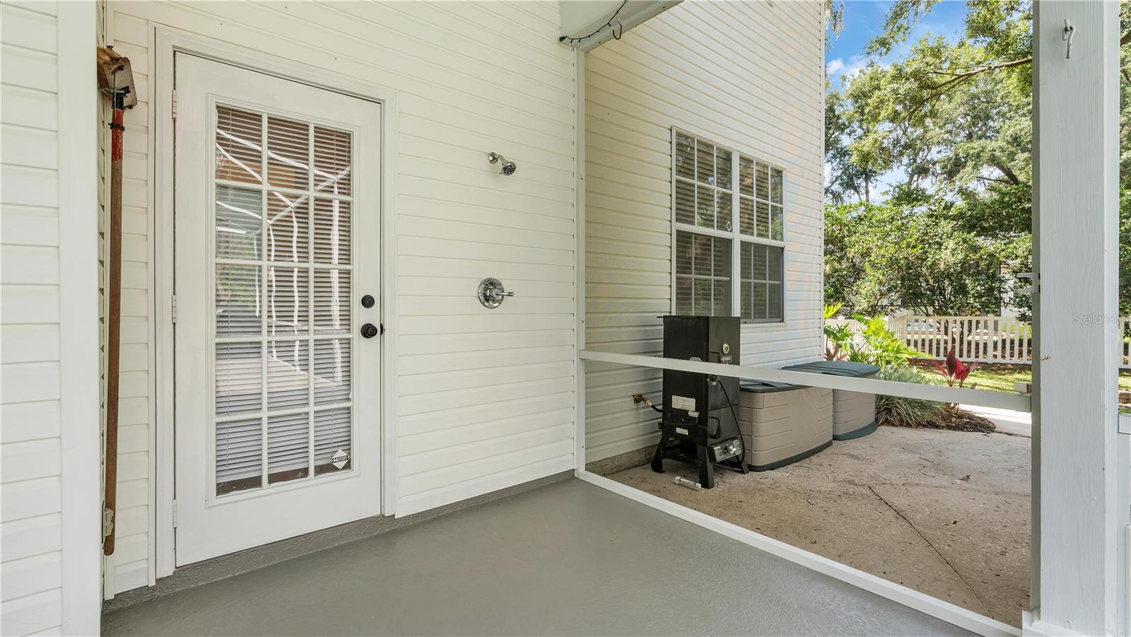 7365 Millbrook Oaks Dr Property Photo 21