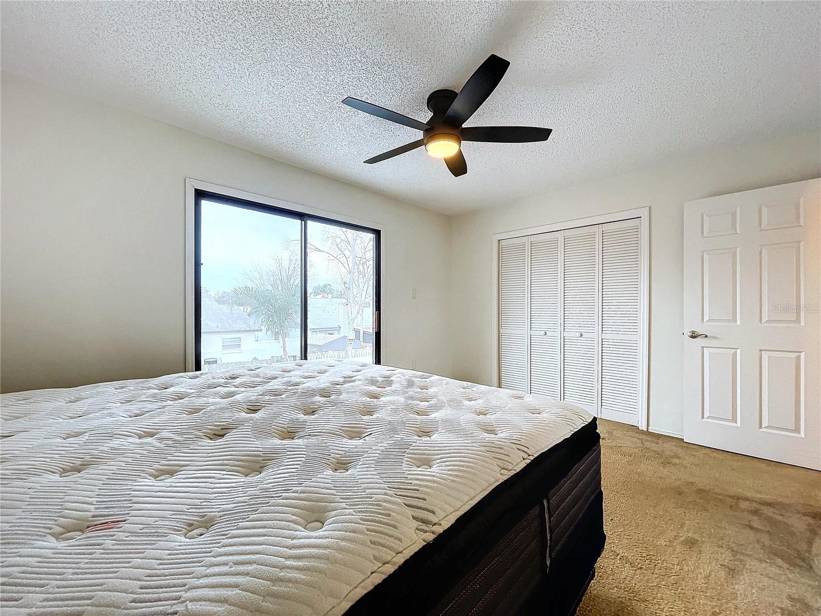 1426 Persimmon Way Property Photo 14