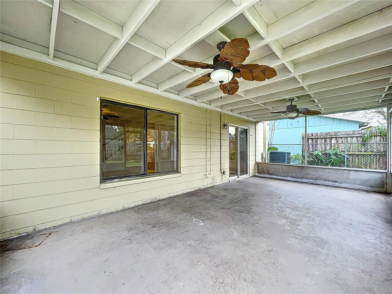 1426 Persimmon Way Property Photo 47