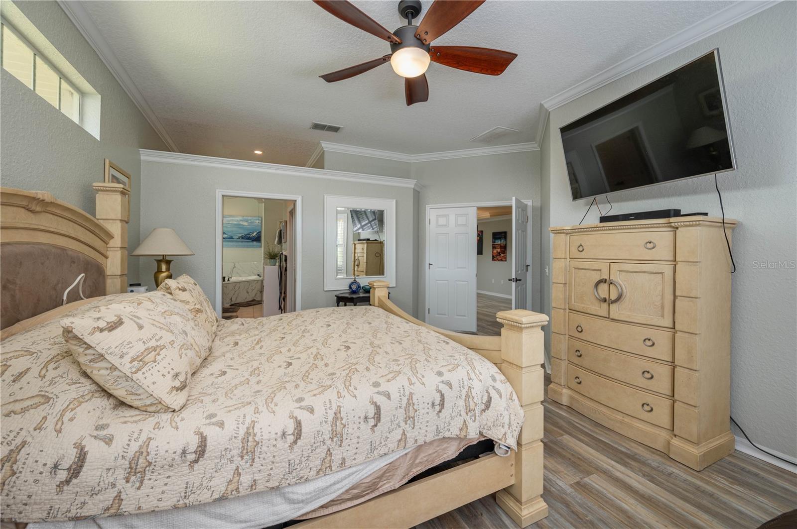 6803 Hermitage Dr Property Photo 11