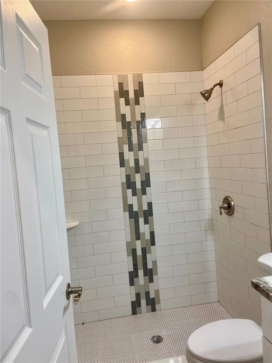 4229 Elson Ave Property Photo 18