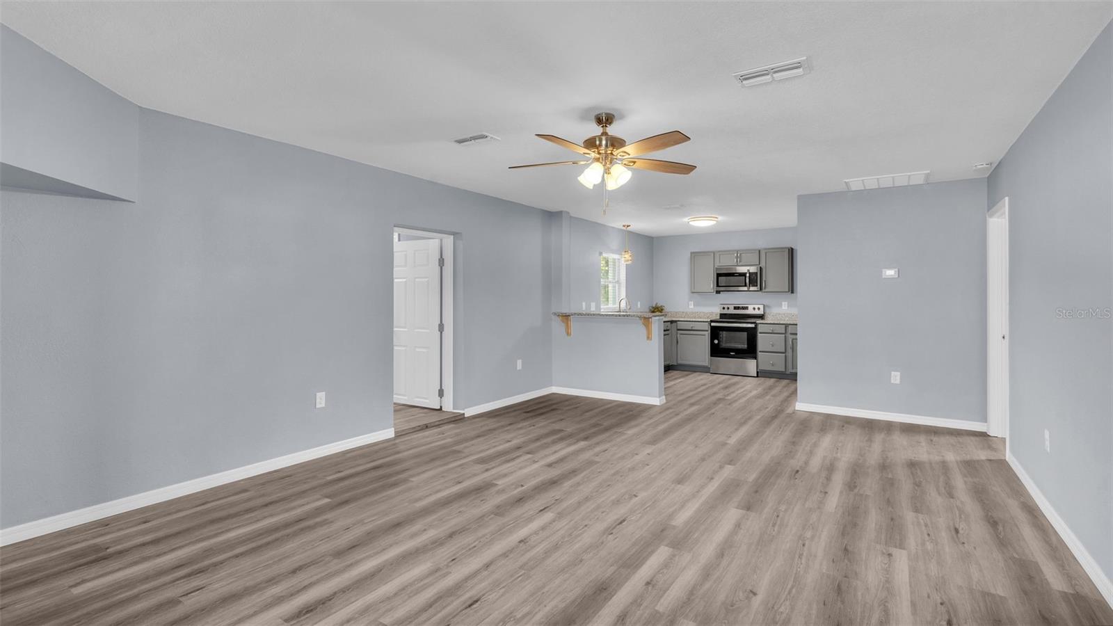 880 S Lake Shore Way Property Photo 11