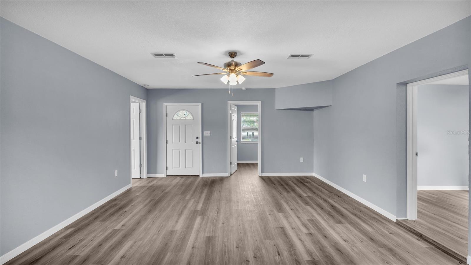 880 S Lake Shore Way Property Photo 13