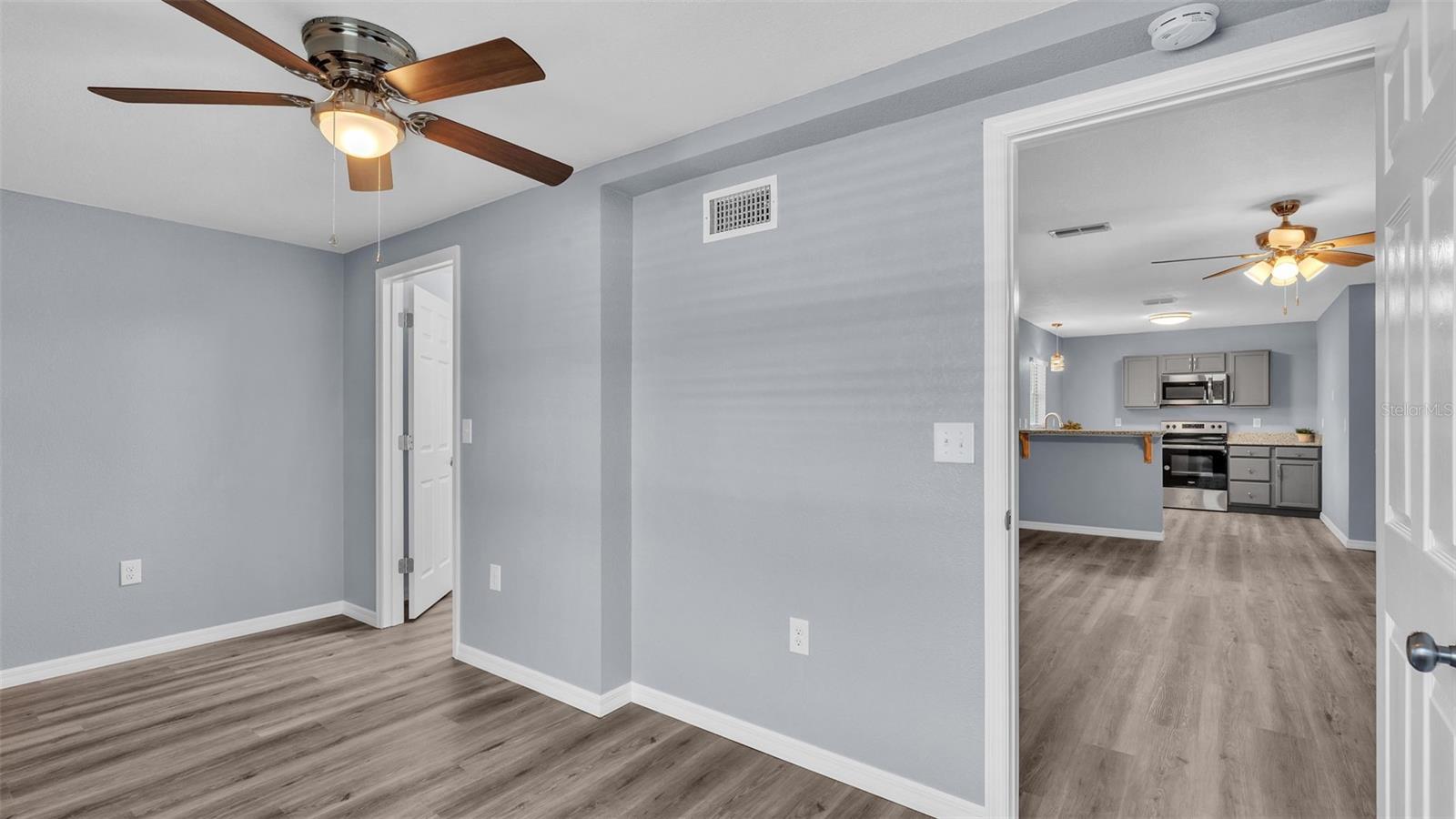 880 S Lake Shore Way Property Photo 18