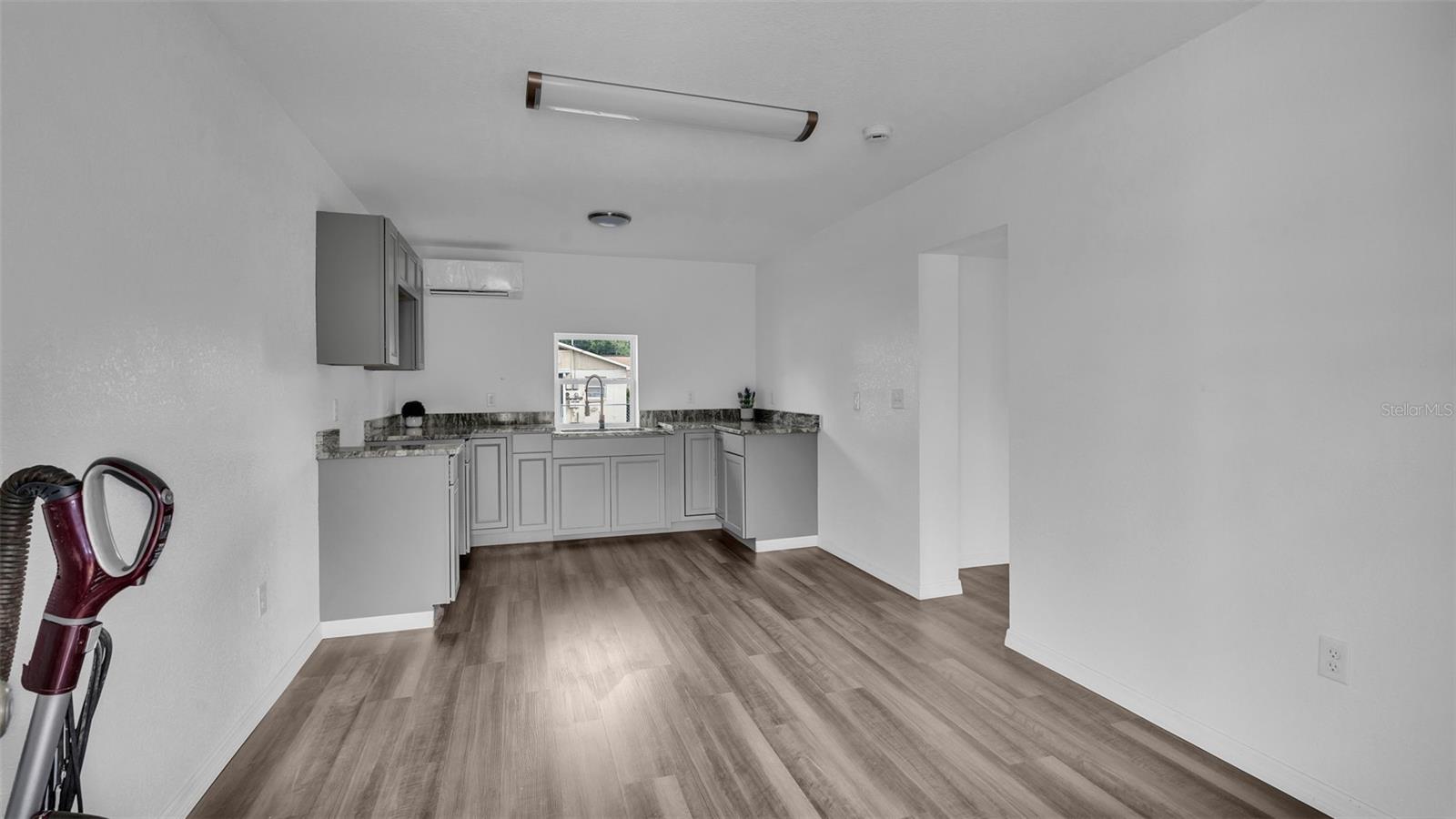 880 S Lake Shore Way Property Photo 33